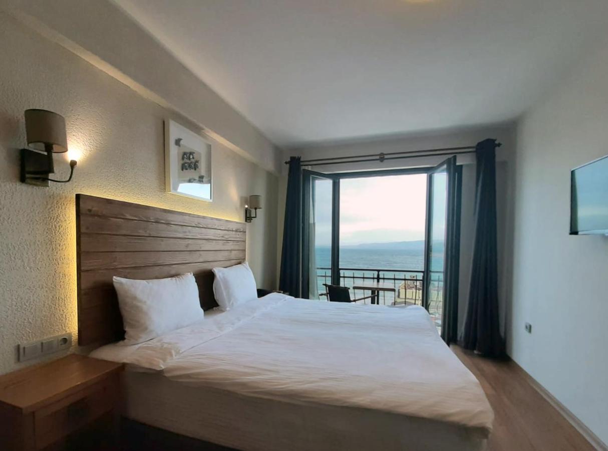 8 Rooms Hotel Gelibolu Eksteriør bilde